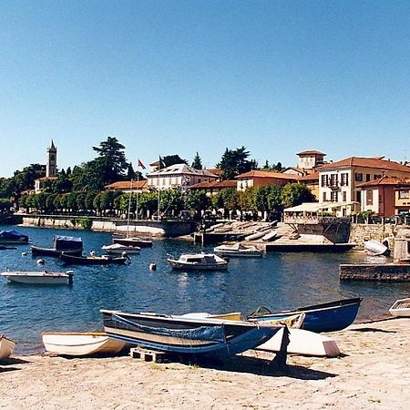 Lago Maggiore Lesa Exteriér fotografie